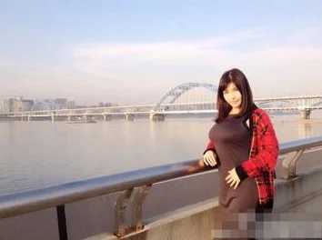 震惊！乳霸冲田杏梨中文字幕竟然引发网友热议，背后真相令人难以置信！