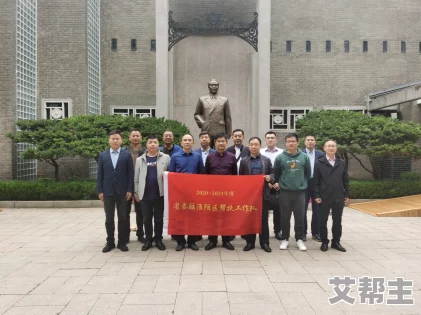 绿巨人学习资料库4.9：全新更新上线，新增多项功能与资源，助力用户更高效学习与成长！